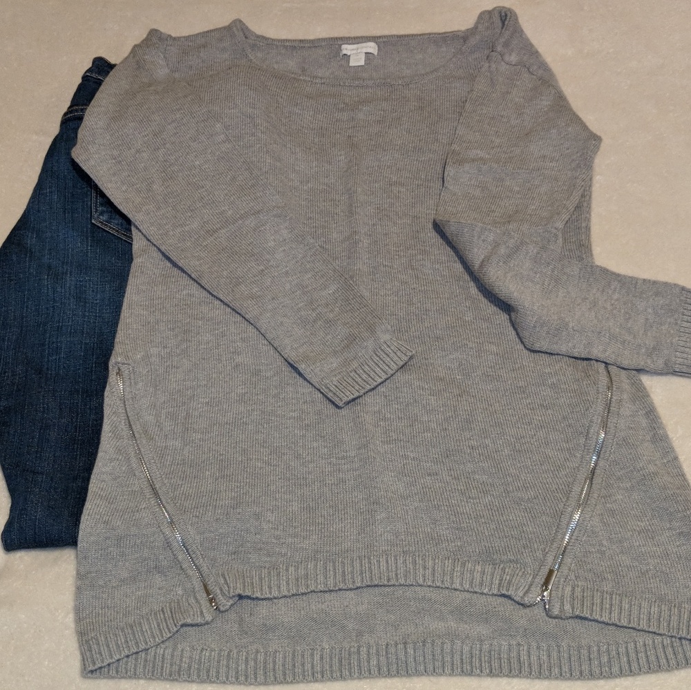 Side Zip Gray Sweater